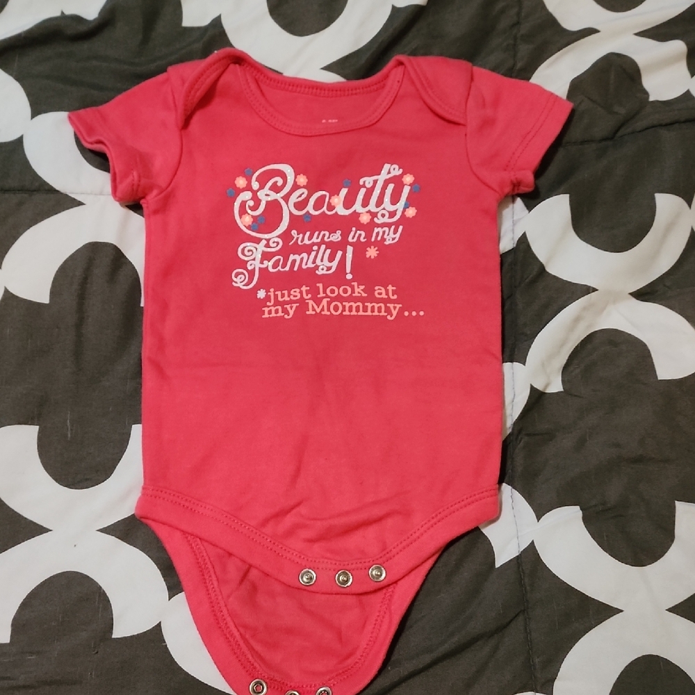 Pink Baby Onesie - Beauty Runs in My Family